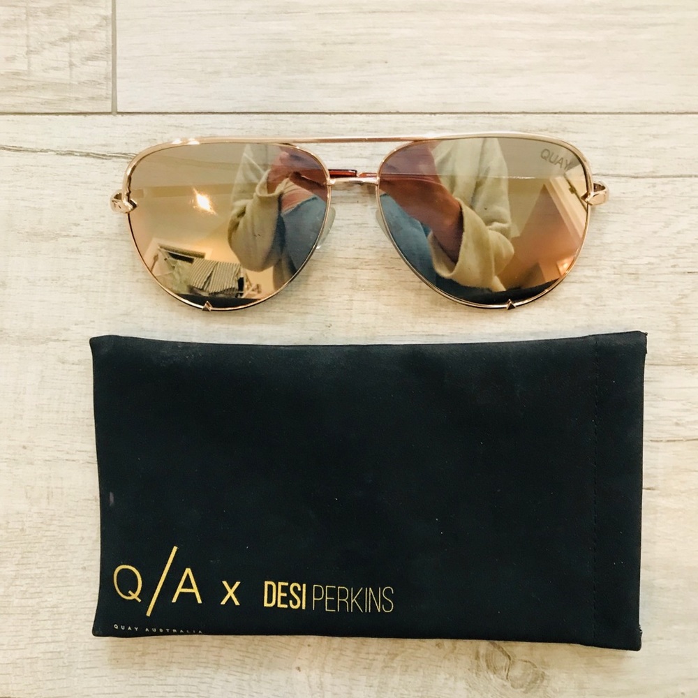 Quay Sunglasses - Gold